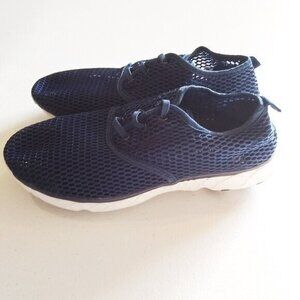 NWOT! Navy Pooluly Outdoor Quick Drying Pool Shoes Swim Shoes Sneakers Size 40/9